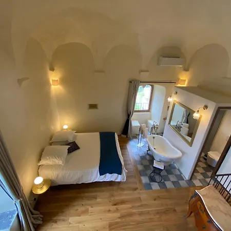 Torra Di Ciocce Bed and Breakfast 3*